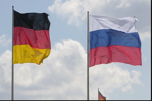 Number of German diplomats leave Russia