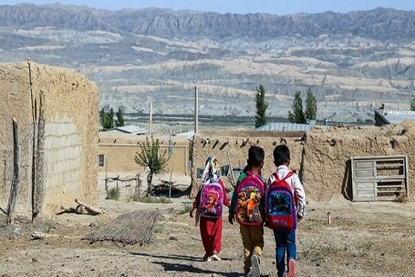 روایت خواندنی از یک زوج معلم / عاشق بچه های روستا هستند