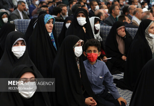 Leader meeting with group of Iranian teachers
