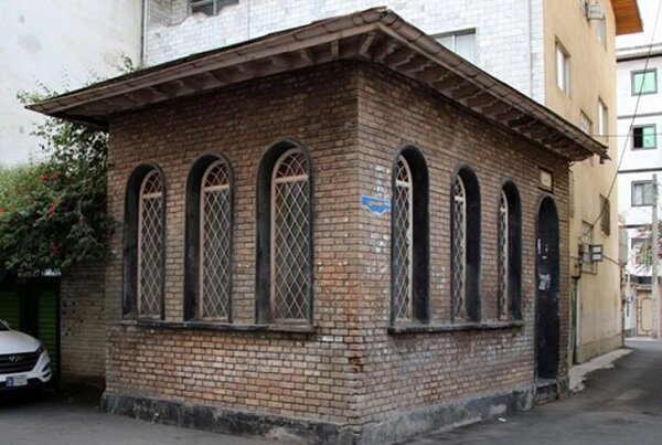 تخریب آرامگاه «استاد پور داوود» در رشت تکذیب شد تخریب آرامگاه «استاد پور داوود» در رشت تکذیب شد