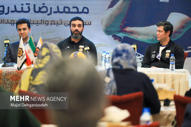 شهداب در راه مسابقات آسیایی بحرین/گردهمایی نسل طلایی والیبال
