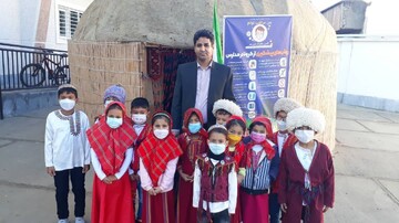 ۶ سال تدریس کودکان ترکمن در مرز/ لبخند رضایت «مرضیه» قیمت ندارد