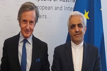 Iran envoy, Austria diplomat hold talks on bilateral ties