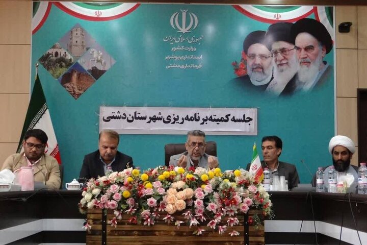 ۴۰۰ میلیارد تومان برای تکمیل پروژههای نیمه تمام دشتی نیاز است