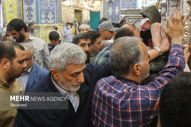 سردار قاآنی حرم مطهر حضرت فاطمه معصومه (س) را زیارت کرد