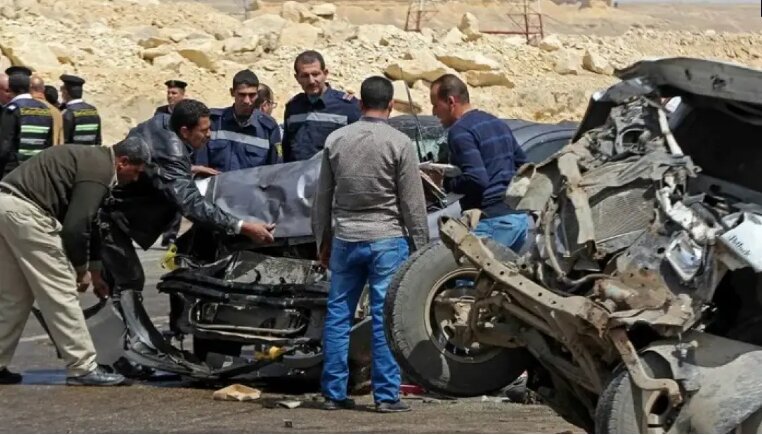 ۷ کشته و ۲۰ زخمی در تصادف سه خودرو در نزدیکی قاهره
