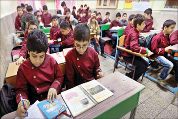 تقویت مدارس دولتی در استان بوشهر