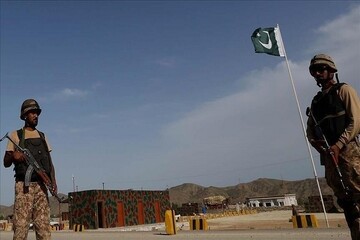 6 soldiers, 3 terrorists killed in NW Pakistan clash