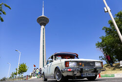 جشن تولد «پیکان» در برج میلاد