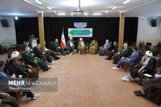 سفر یک روزه تولیت آستان قدس رضوی به همدان