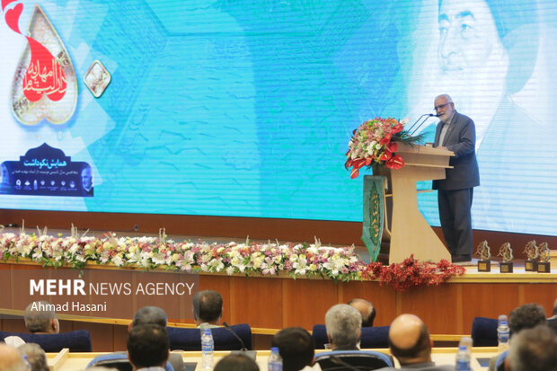سفر یک روزه تولیت آستان قدس رضوی به همدان