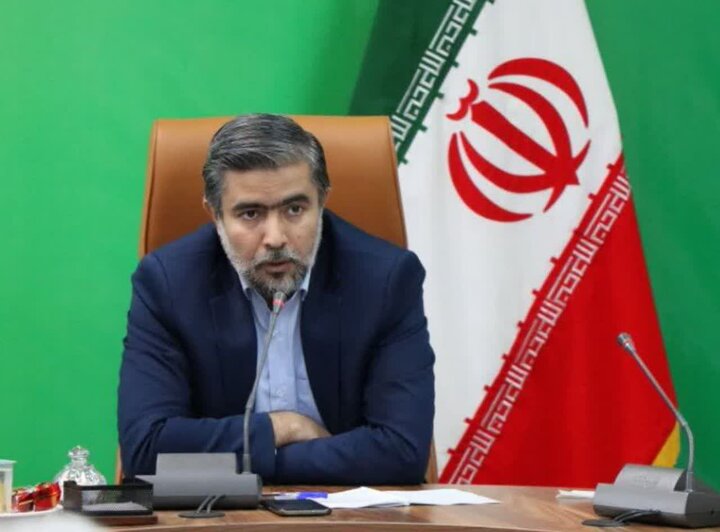 مشکل آب شرب را با ساخت آبشیرینکن حل میکنیم