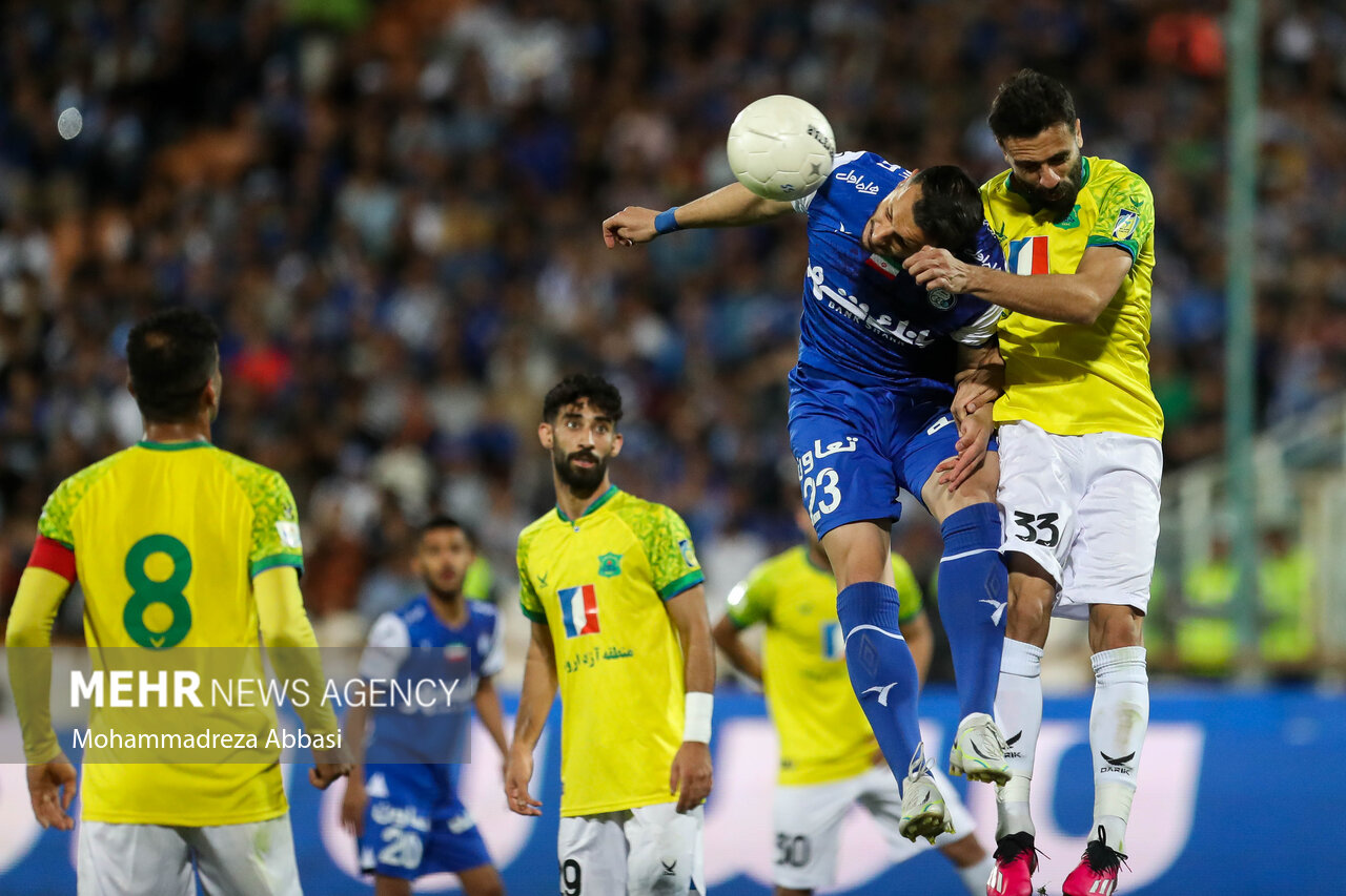 File:Sanat Naft Abadan FC vs Esteghlal FC, 17 July 2020 - 26.jpg - Wikipedia