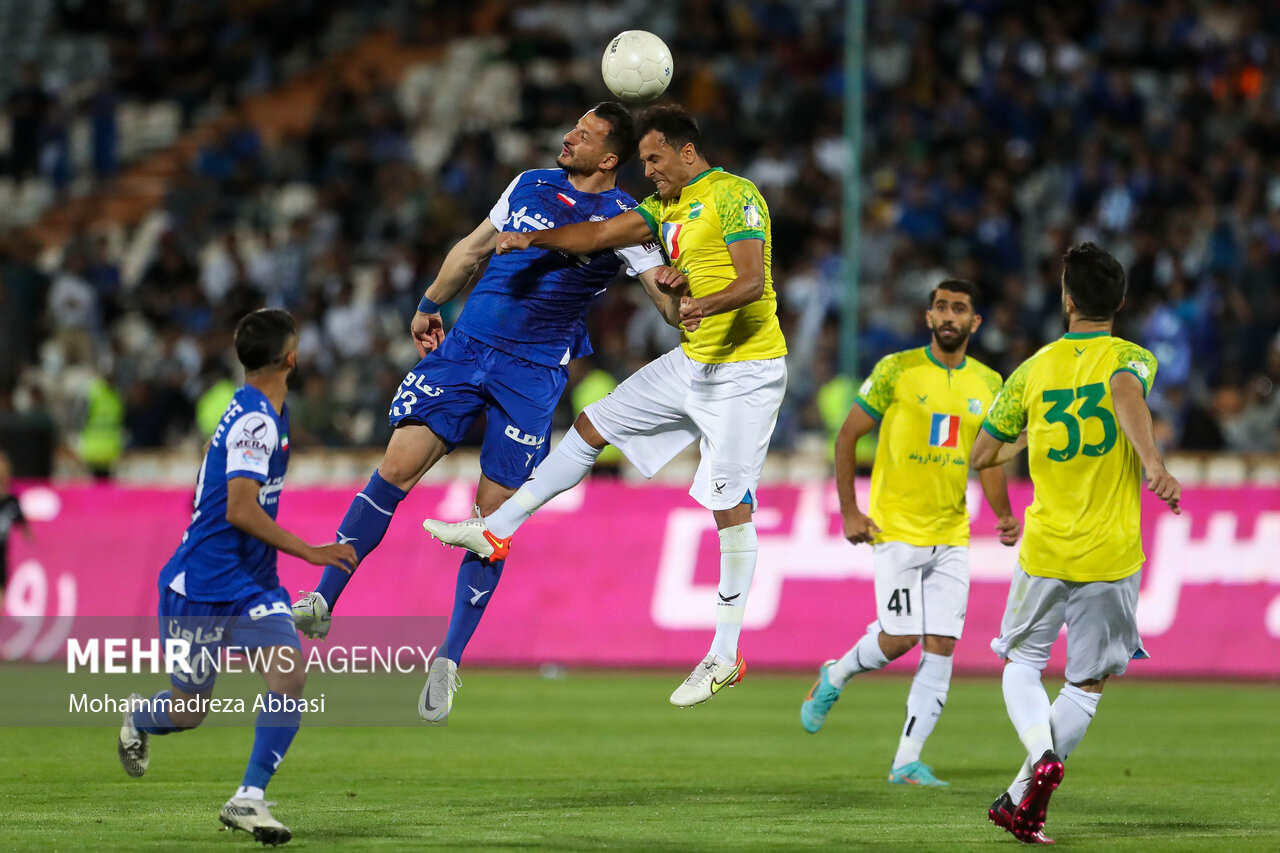 File:Esteghlal FC vs Sanat Naft Abadan FC, 5 November 2019 - 137.jpg - Wikipedia