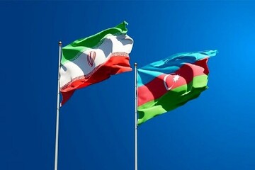 Azerbaycan askeri heyetinden İran'a ziyaret