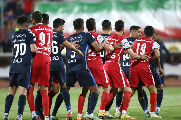 پرسپولیسی در اندیشه رسیدن به صدر جدول/ مصاف قوی های سفید با نفت