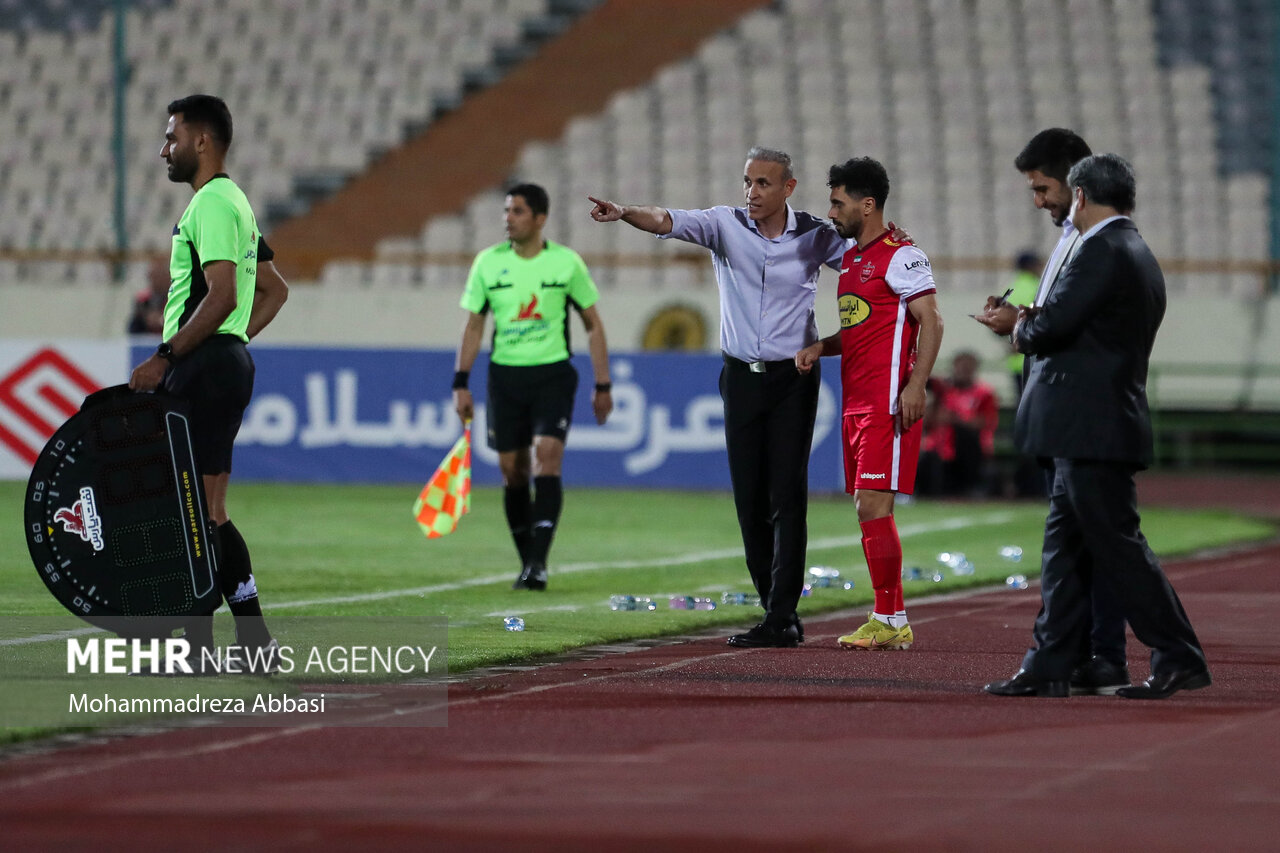 پرسپولیس در چه صورت این هفته قهرمان میشود/ ماموریت به چند سرخپوش