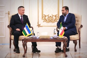 رئیس مجلس قانونگذاری ازبکستان وارد اصفهان شد