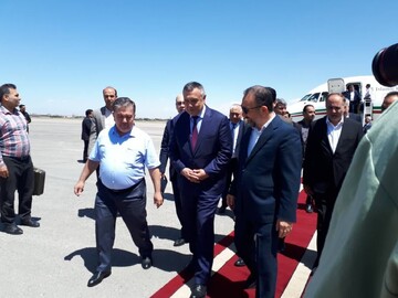 رئیس مجلس ازبکستان وارد مشهد شد