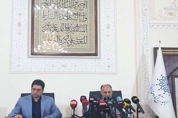 دو نشان ملی و بینالمللی فردوسی اعطا میشود