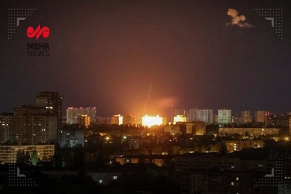 حملات موشکی و پهپادی گسترده روسیه به مناطق مختلف اوکراین