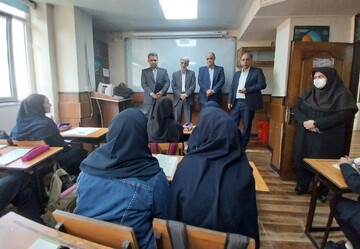 تنها ۳۵ درصد از گروه سنی دانش‌آموزی قبل انقلاب امکان تحصیل داشتند