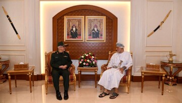 Oman stresses developing military, defense coop. with Iran