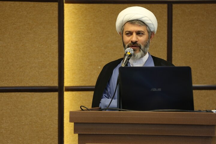 سرمایه اجتماعی روحانیت، فرصتها و چالشهای فراروی جامعه ما