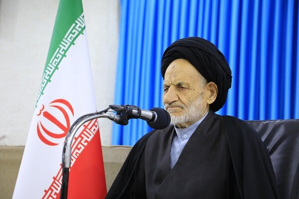 مشکلات کنونی کشور، مشکلات تحمیلی دشمن است