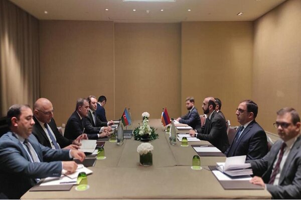 وزرای خارجه جمهوری آذربایجان و ارمنستان در مسکو دیدار می‌کنند