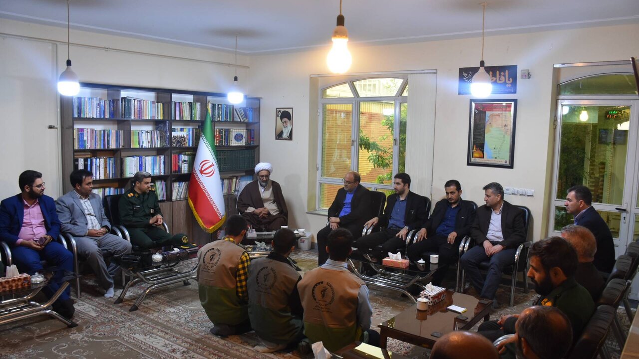 کتابخانه ها به قطب فرهنگی شهرها و روستاها تبدیل شده است