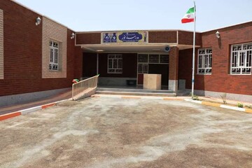 ساخت مدرسه ۶ کلاسه در منطقه محروم یحیی آباد آران و بیدگل