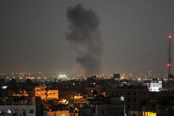 İşgalci güçlerin Gazze'ye salırıları sürüyor