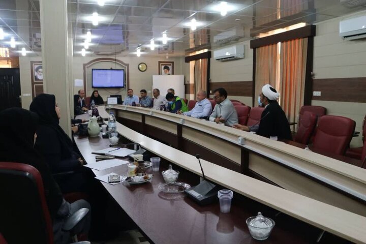 همه دستگاهها برای مقابله با ایدز در گناوه پای کار باشند