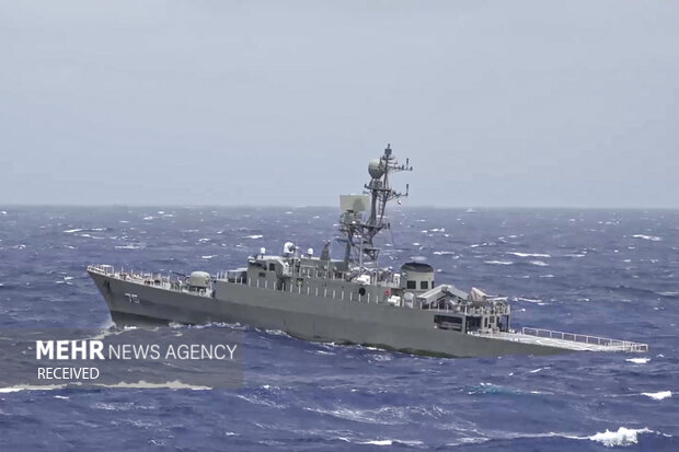 اسپوتنیک: ایران، روسیه و چین به دنبال تقویت همکاریهای نظامی هستند