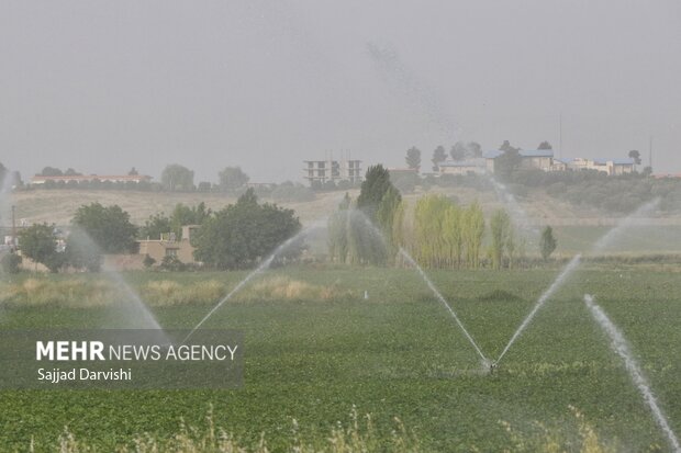 گرد و غبار در آسمان لرستان