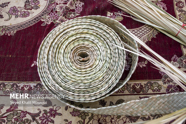 Mat weaving art in Southern Iran
