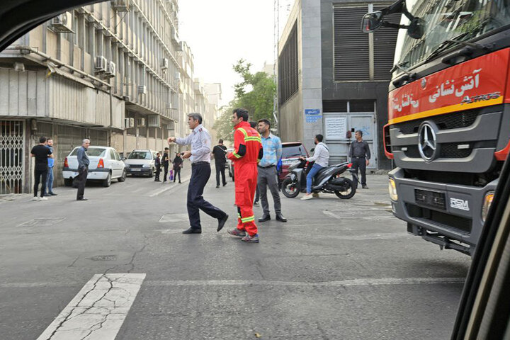 ترافیک سنگین در خیابان مفتح حدفاصل طالقانی - انقلاب