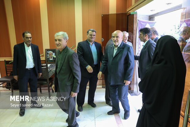 بزرگداشت مرحوم حسن غفوری فرد 4