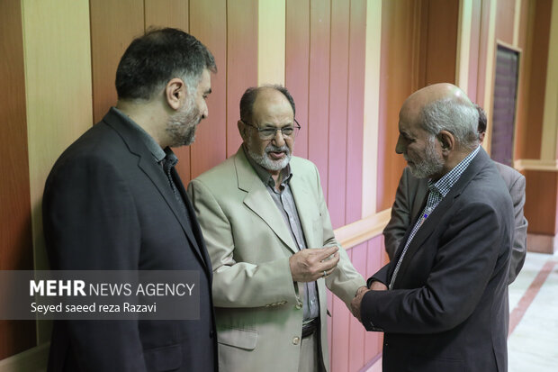 بزرگداشت مرحوم حسن غفوری فرد 5