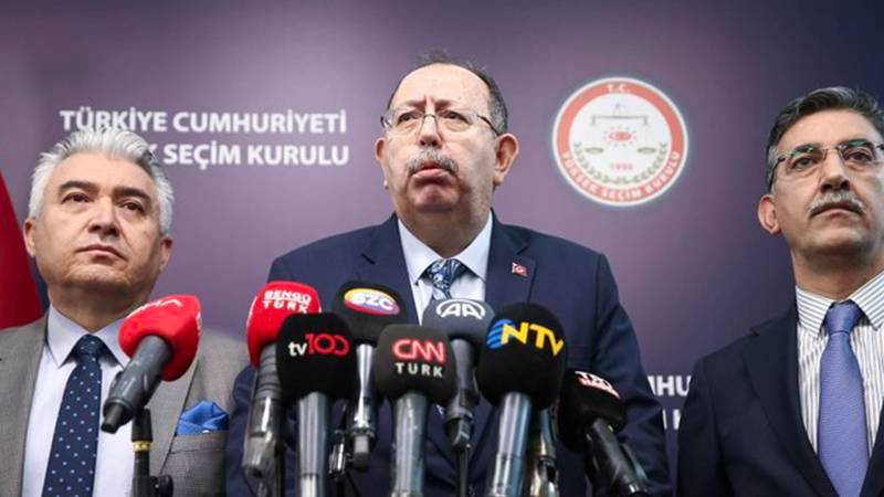 تداوم شمارش آراء/ احتمال رفتن انتخابات به دور دوم تقویت شد