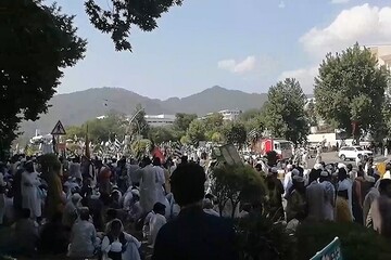 تظاهرات گسترده معترضان به عدم برگزاری انتخابات در پنجاب پاکستان
