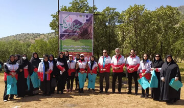 پویش «مسیر سبز ایران پاک» در خرم‌آباد اجرا شد