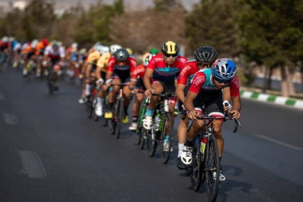 تیم‌های حاضر درسومین تور بین‌المللی دوچرخه سواری مرند-ارس مشخص شد