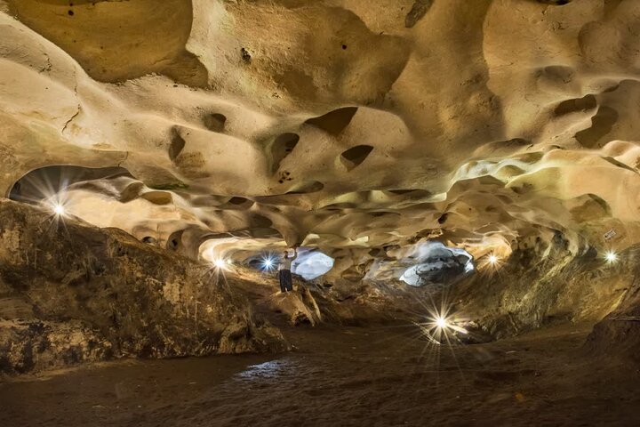 تخلف در خاک استان همسایه و به اغما رفتن ثبت جهانی غار «کرفتو»