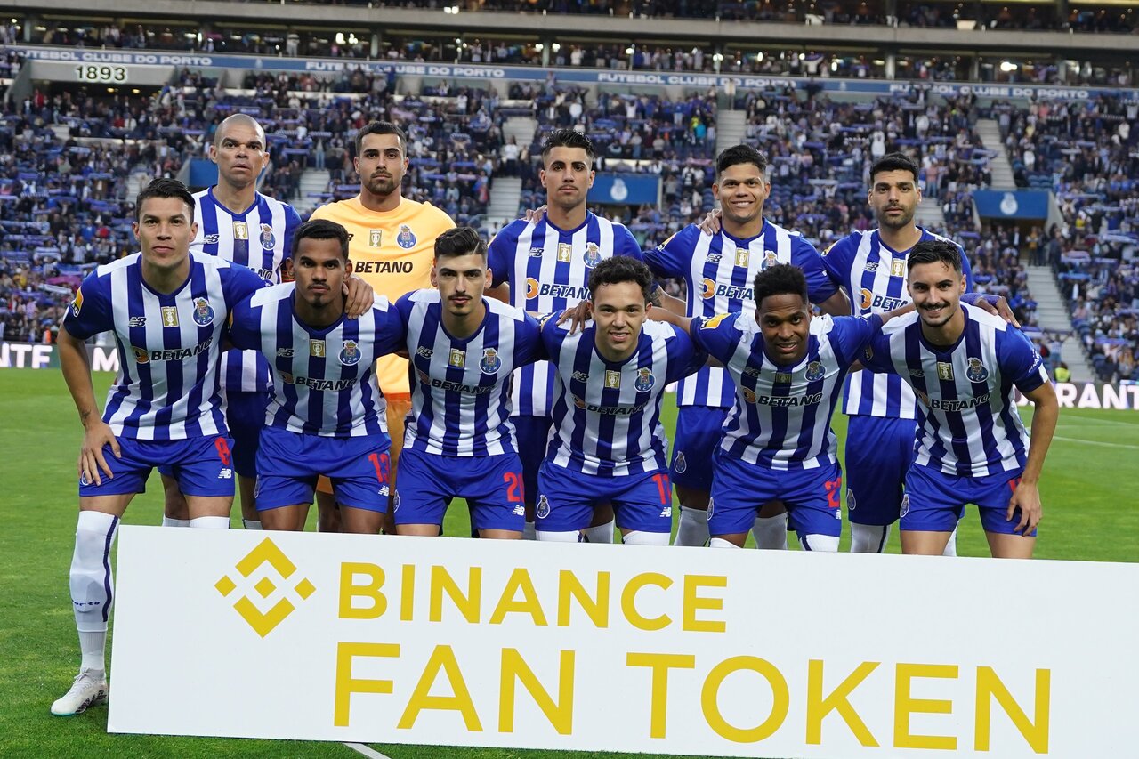 پورتو دست بردار بنفیکا نیست/ طارمی به آقای گلی نزدیک شد