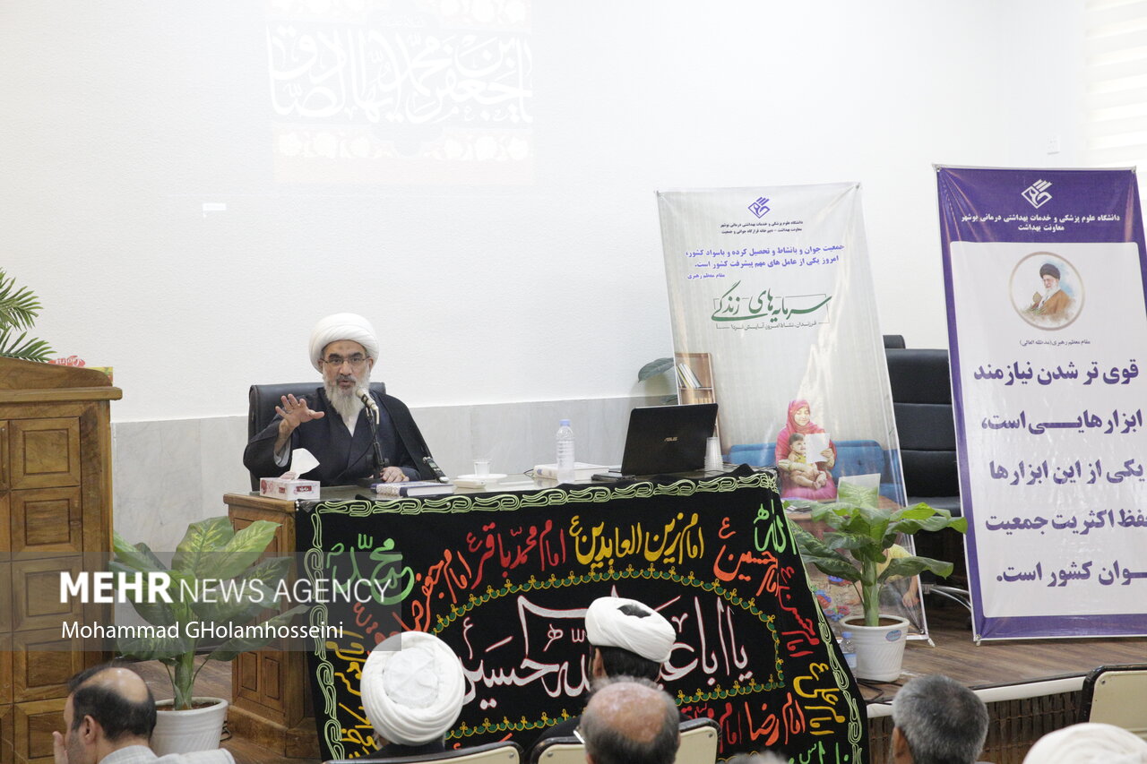 امام صادق (ع) اسلام و فرهنگ کرامت بشریت را احیا کرد