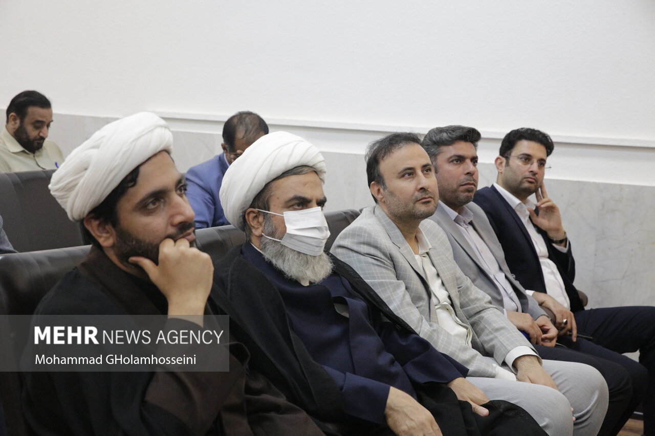 امام صادق (ع) اسلام و فرهنگ کرامت بشریت را احیا کرد