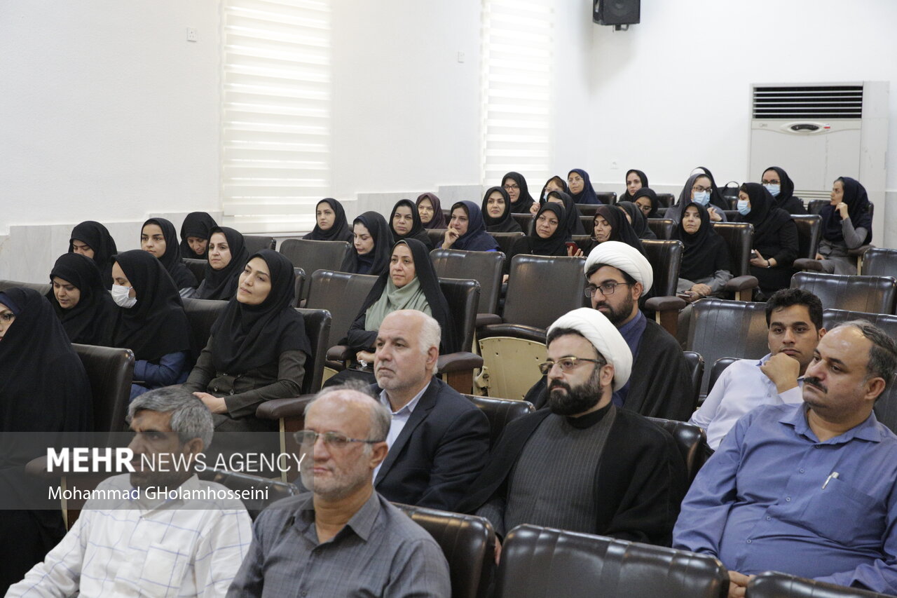 امام صادق (ع) اسلام و فرهنگ کرامت بشریت را احیا کرد