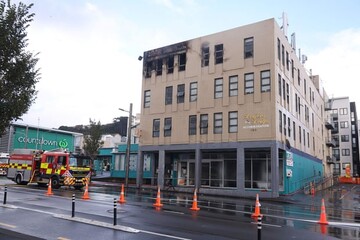 آتش سوزی در هاستل نیوزیلند دست کم ۱۰ کشته برجای گذاشت